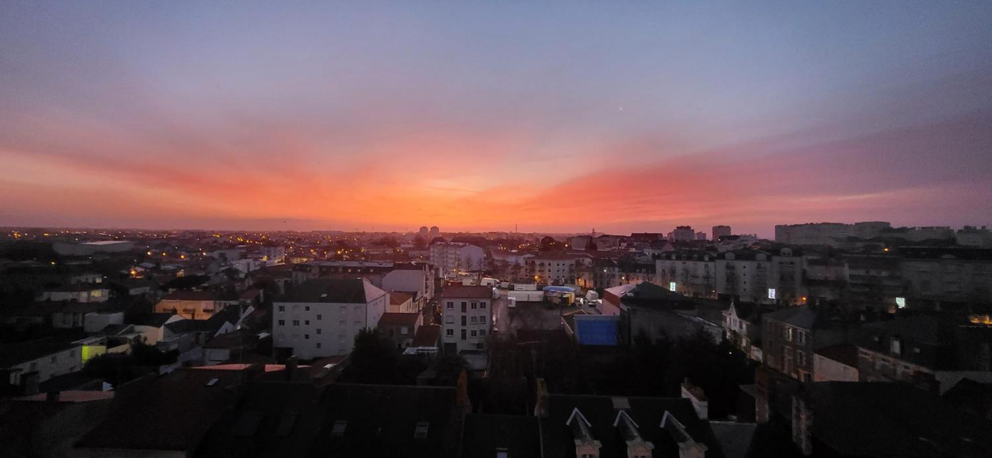 Апартаменты Mon Soleil Ле-Сабль-д’Олон Экстерьер фото